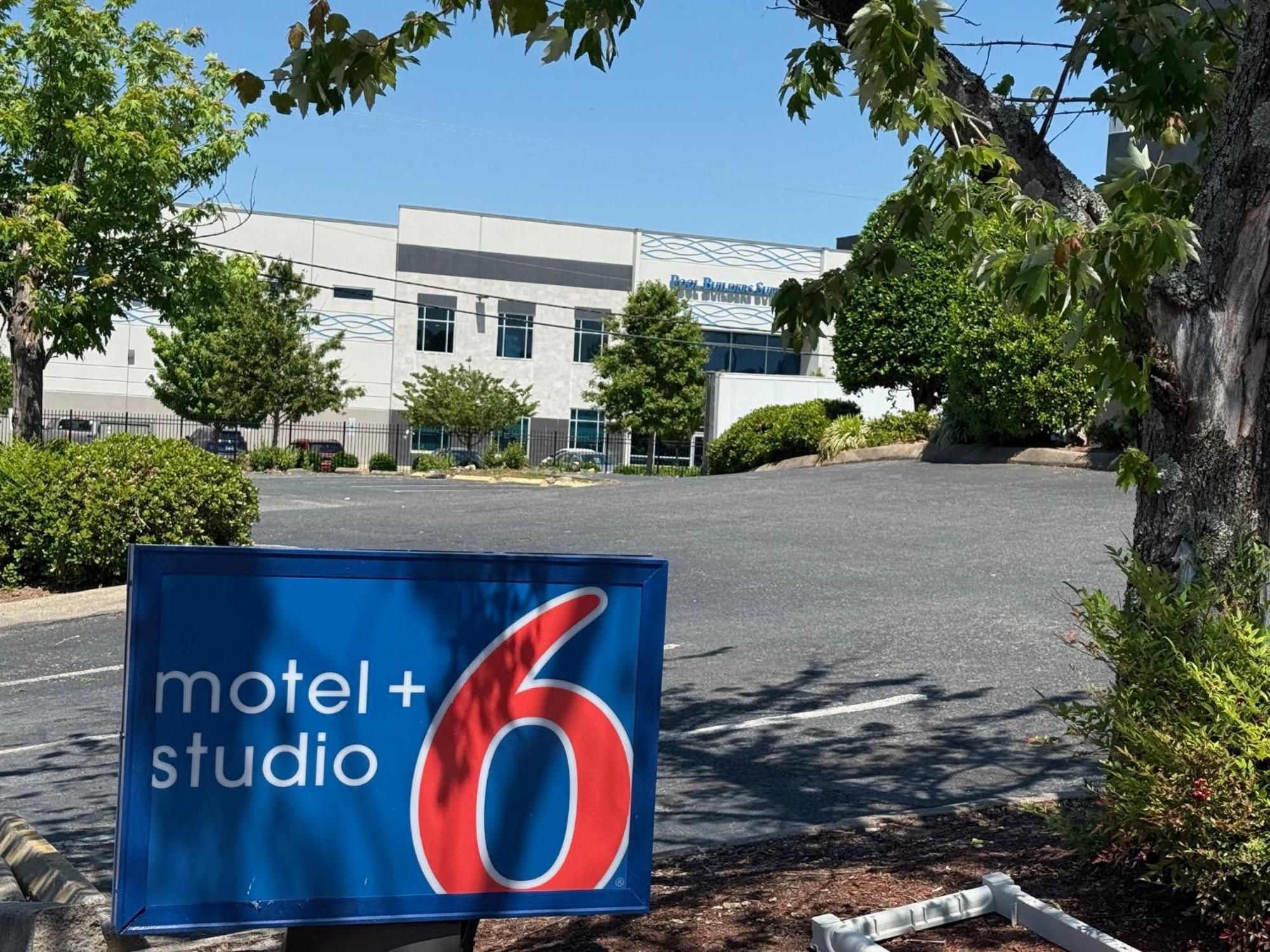 Motel 6 Charlotte, Nc - Airport South Extérieur photo